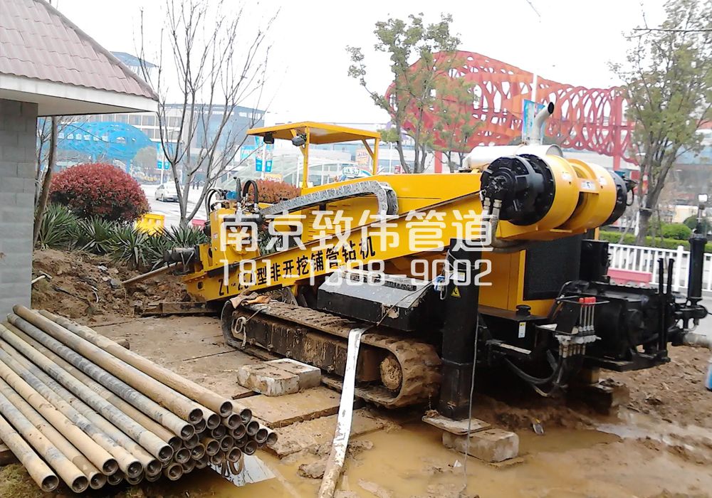 379大光路拉管置换管道